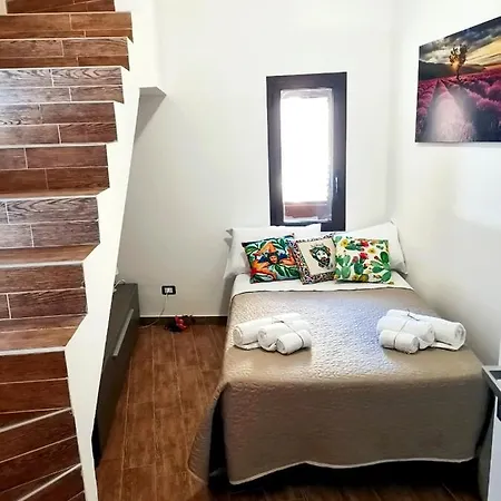 A Due Passi Dal Centro Sweet Guest house *