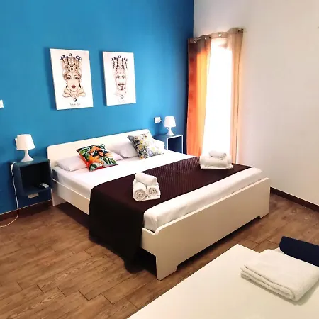 Vendégház A Due Passi Dal Centro Sweet 3*