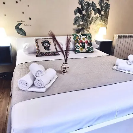 Maison d'hôtes A Due Passi Dal Centro Sweet