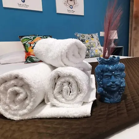 A Due Passi Dal Centro Sweet Maison d'hôtes 3*